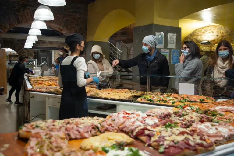 How a pizza job internship hack landed a Gen Z grad a role at Cisco pizza job internship hack